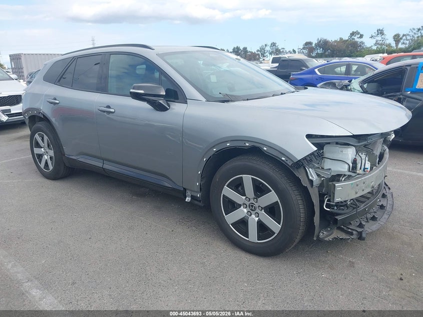 2024 Honda Prologue VIN 3GPKHWRM0RS534985 IAAI salvage auction — FRONT & REAR, Salvage (California), sold $8,350 on 2026-07-16 (photo 1)
