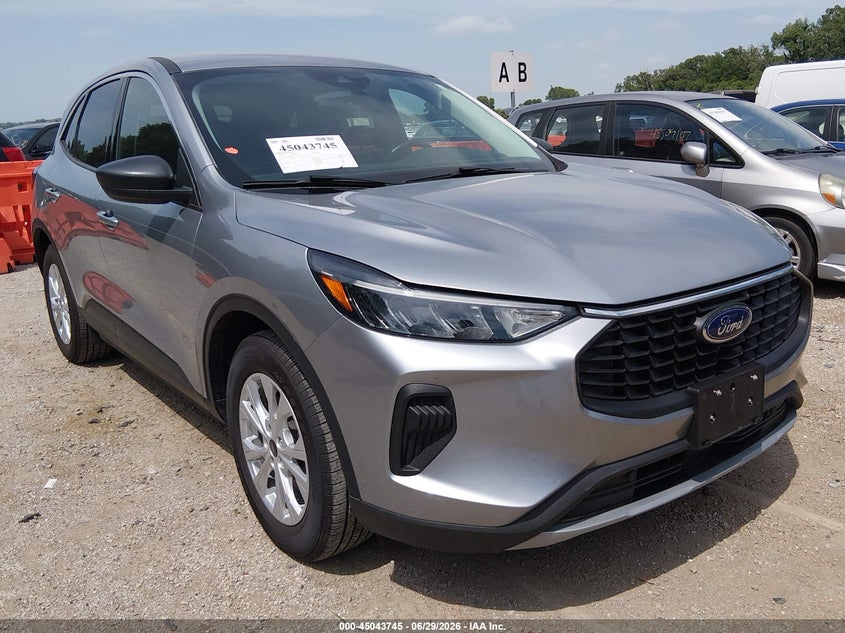 2023 Ford Escape VIN 1FMCU0GNXPUA32083 IAAI salvage auction — HAIL, Salvage Title, sold $6,000 on 2026-07-18 (photo 1)