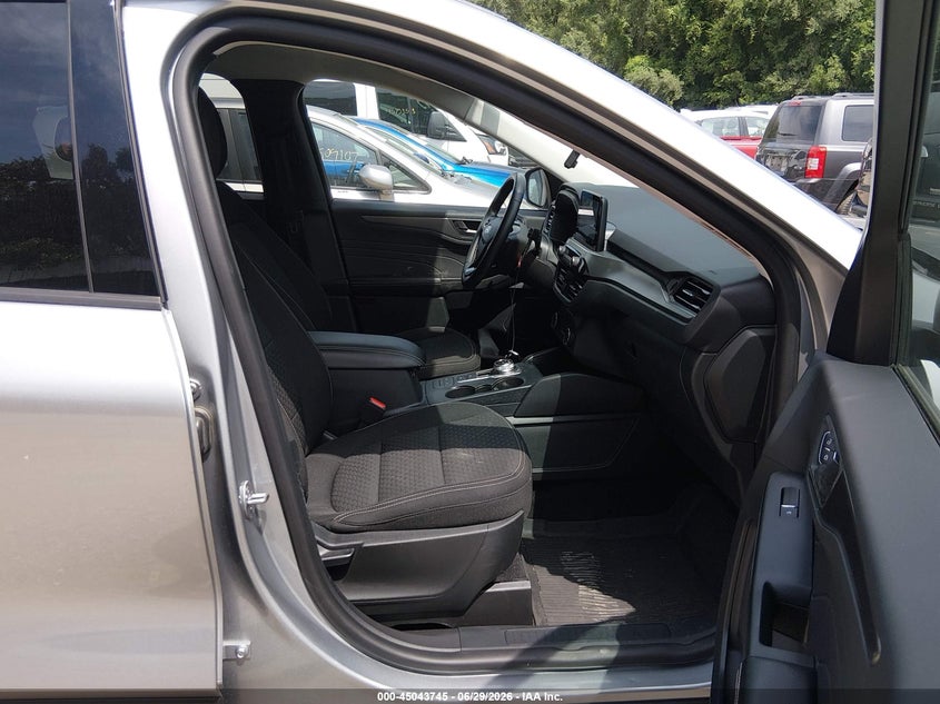 2023 Ford Escape VIN 1FMCU0GNXPUA32083 IAAI salvage auction — HAIL, Salvage Title, sold $6,000 on 2026-07-18 (photo 5)