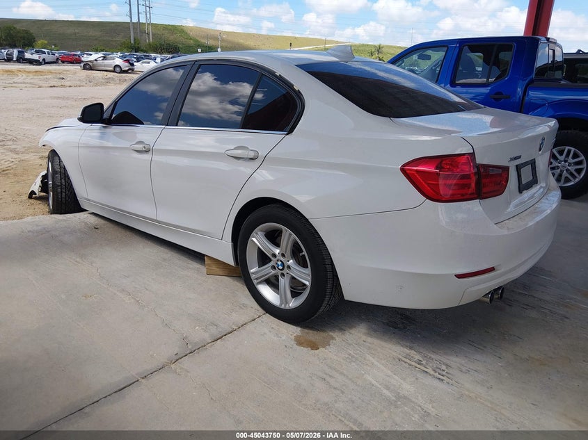 2014 BMW 3er VIN WBA3B5G52ENS08071 IAAI salvage auction — FRONT END, Rebuildable (Florida), sold $350 on 2026-07-21 (photo 3)