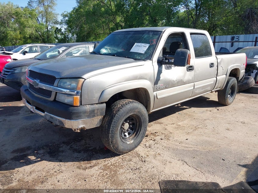 2003 Chevrolet Silverado VIN 1GCHK23183F109918 IAAI salvage auction — LEFT & RIGHT, Salvage (Idaho), sold $1,250 on 2026-07-09 (photo 2)