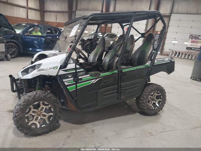 2017 Kawasaki VIN JKBRTCG19HB504518 IAAI salvage auction — FRONT END, Salvage (Pennsylvania), sold $300 on 2026-07-29 (photo 2)
