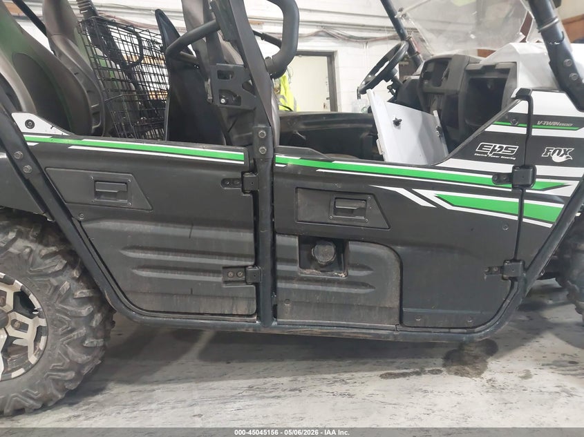 2017 Kawasaki VIN JKBRTCG19HB504518 IAAI salvage auction — FRONT END, Salvage (Pennsylvania), sold $300 on 2026-07-29 (photo 8)