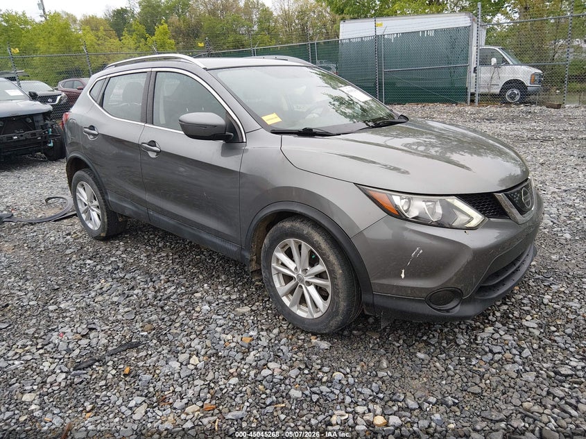 2018 Nissan Rogue VIN JN1BJ1CR0JW252595 IAAI salvage auction — LEFT SIDE, Salvage (West Virginia), sold $2,200 on 2026-07-29 (photo 1)