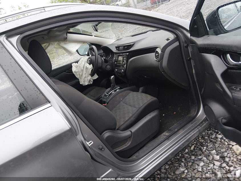 2018 Nissan Rogue VIN JN1BJ1CR0JW252595 IAAI salvage auction — LEFT SIDE, Salvage (West Virginia), sold $2,200 on 2026-07-29 (photo 5)