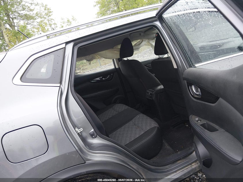 2018 Nissan Rogue VIN JN1BJ1CR0JW252595 IAAI salvage auction — LEFT SIDE, Salvage (West Virginia), sold $2,200 on 2026-07-29 (photo 8)
