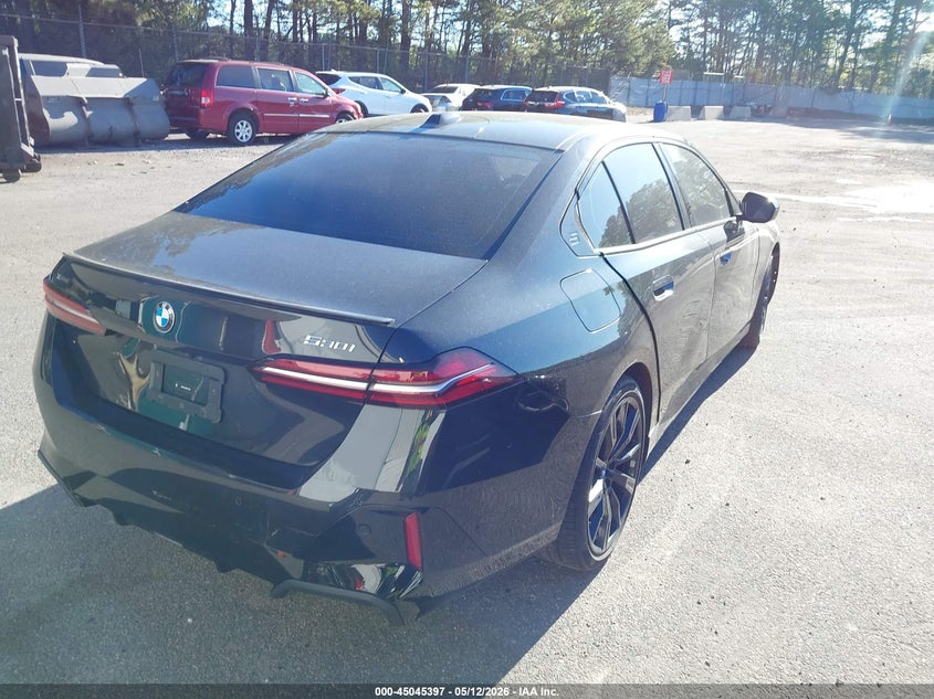 2024 BMW 5er VIN WBA53FJ06RCR17256 IAAI salvage auction — FRONT END, Mv-907A (New York), sold $21,000 on 2026-08-25 (photo 4)