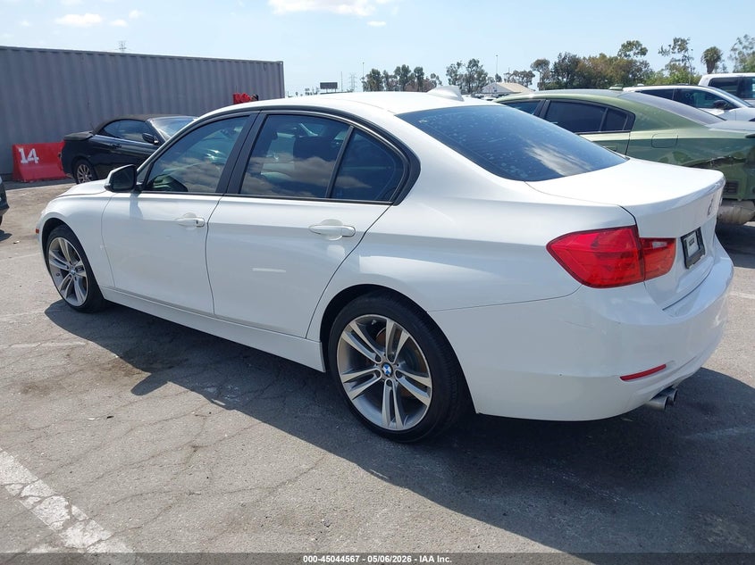 2013 BMW 3 Series VIN WBA3C1C53DK103700 IAAI salvage auction — Normal Wear, Clear - Dealer Only (California), sold $500 on 2026-07-02 (photo 3)