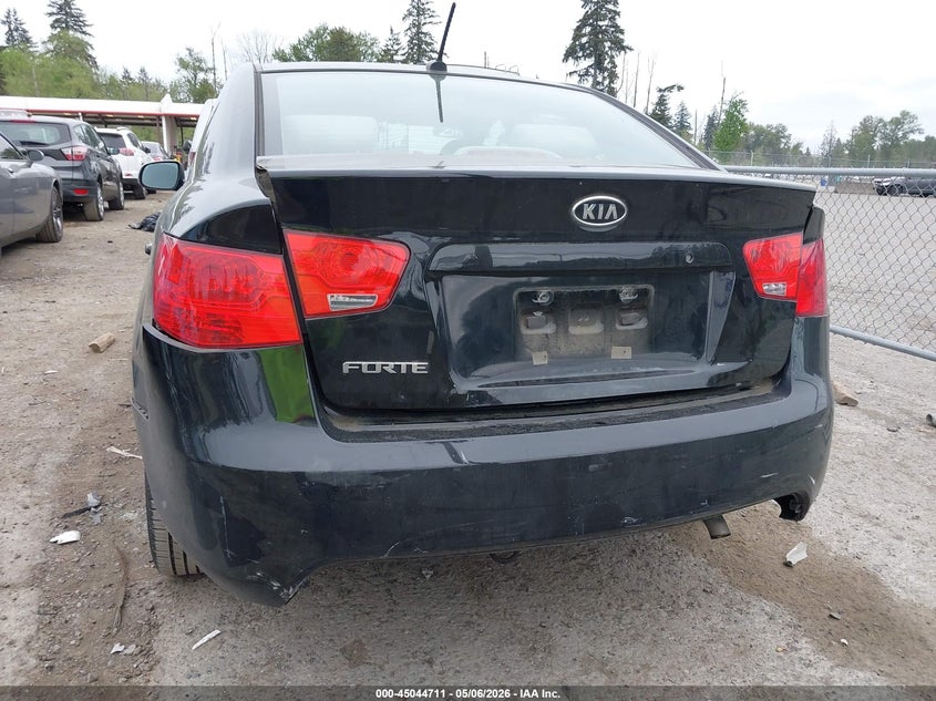 2012 Kia Forte VIN KNAFT4A28C5563570 IAAI salvage auction — REAR END, Bill Of Sale (Washington), sold $800 on 2026-07-08 (photo 6)