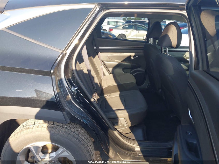 2022 Hyundai Tucson VIN 5NMJB3AE4NH039093 IAAI salvage auction — HAIL, Original (Texas), sold $9,975 on 2026-08-25 (photo 8)