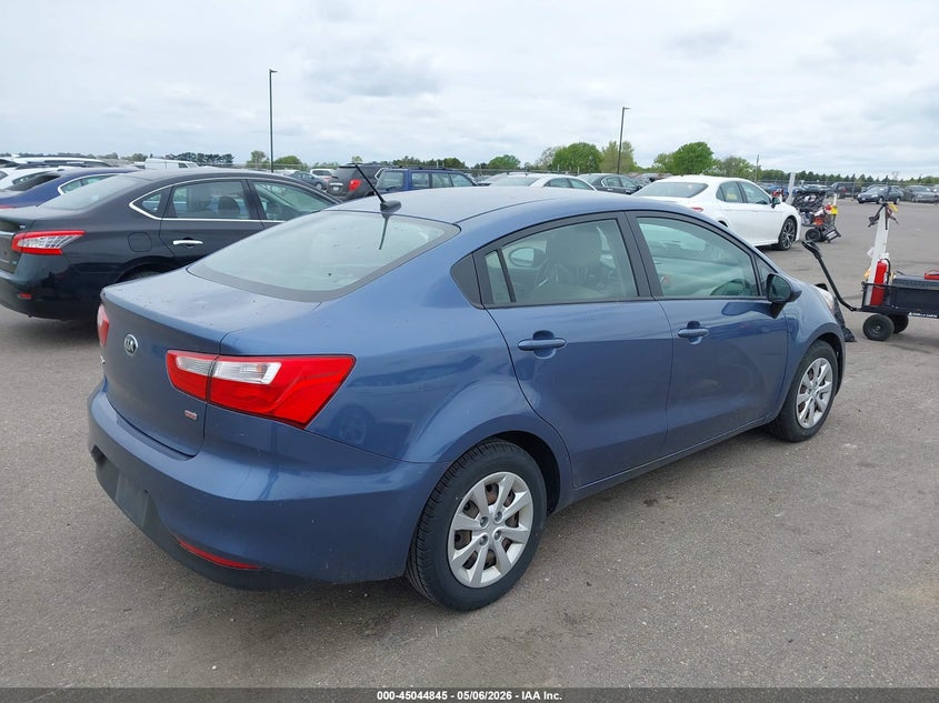 2016 Kia Rio VIN KNADM4A32G6637675 IAAI salvage auction — HAIL, Prior Salvage (Minnesota), sold $400 on 2026-07-29 (photo 4)