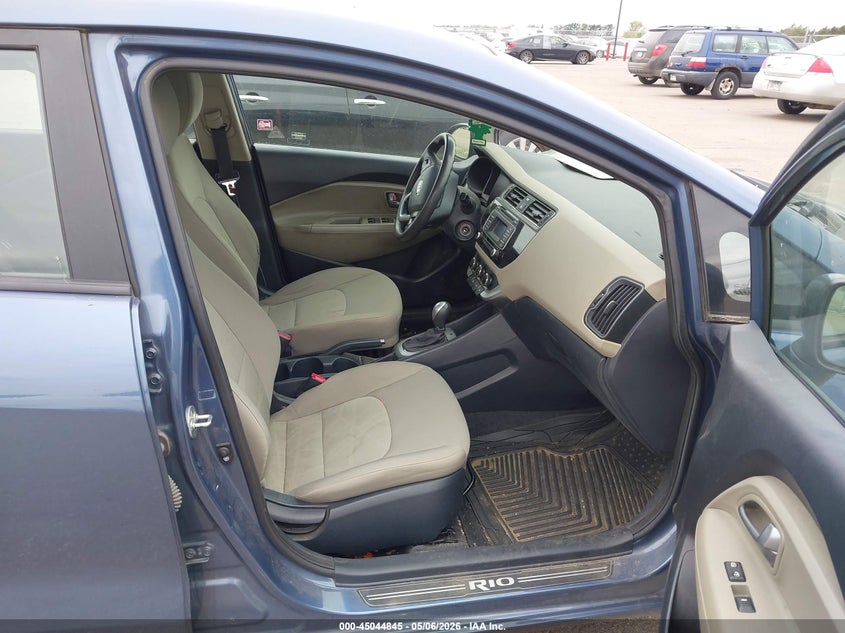 2016 Kia Rio VIN KNADM4A32G6637675 IAAI salvage auction — HAIL, Prior Salvage (Minnesota), sold $400 on 2026-07-29 (photo 5)