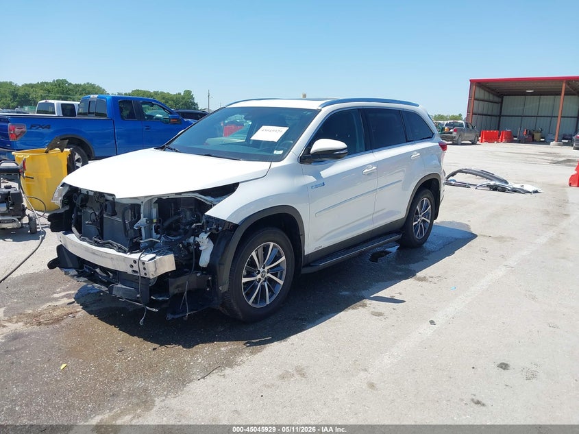 2019 Toyota VIN 5TDJGRFH5KS053083 IAAI salvage auction — FRONT END, Salvage (Missouri), sold $16,700 on 2026-07-07 (photo 2)