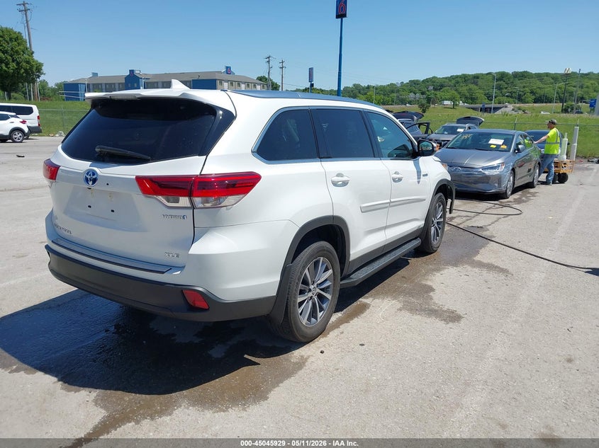 2019 Toyota VIN 5TDJGRFH5KS053083 IAAI salvage auction — FRONT END, Salvage (Missouri), sold $16,700 on 2026-07-07 (photo 4)