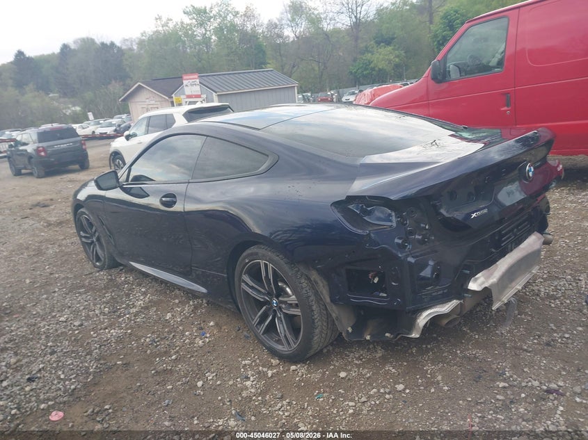 2022 BMW 8er VIN WBAAE4C08NCJ17367 IAAI salvage auction — REAR END, Rebuildable (Florida), sold $26,250 on 2026-07-13 (photo 3)