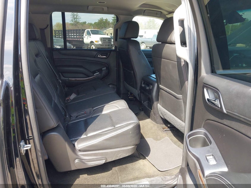 2018 Chevrolet Suburban VIN 1GNSKHKC0JR343341 IAAI salvage auction — NORMAL WEAR, Clear (Massachusetts), sold $1,650 on 2026-07-19 (photo 8)