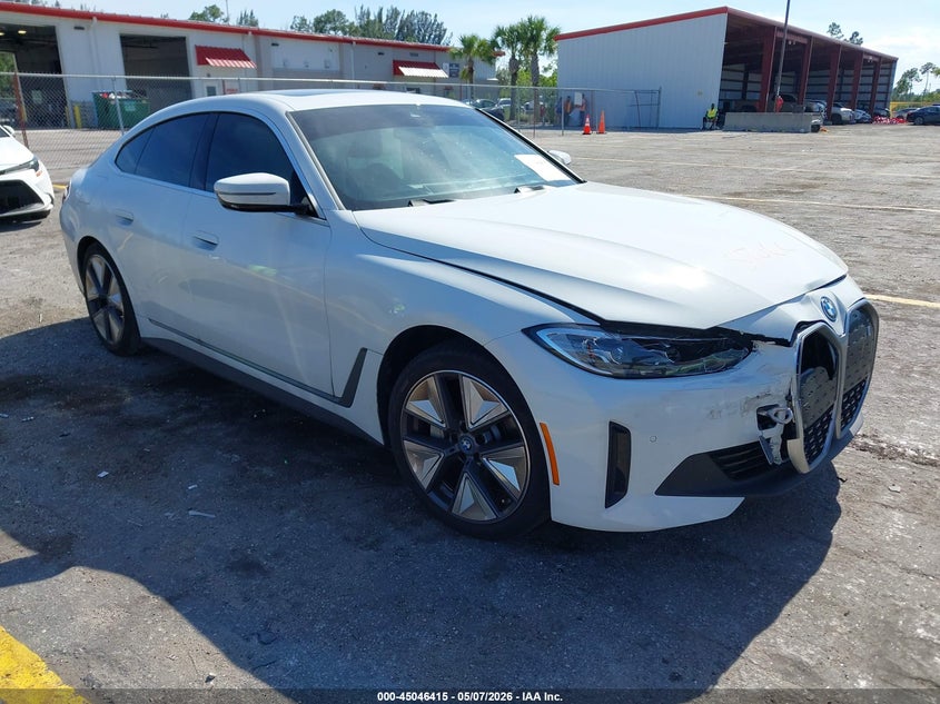 2024 BMW I4 VIN WBY43AW0XRFT31019 IAAI salvage auction — RIGHT FRONT, Rebuildable (Florida), sold $13,800 on 2026-07-20 (photo 1)
