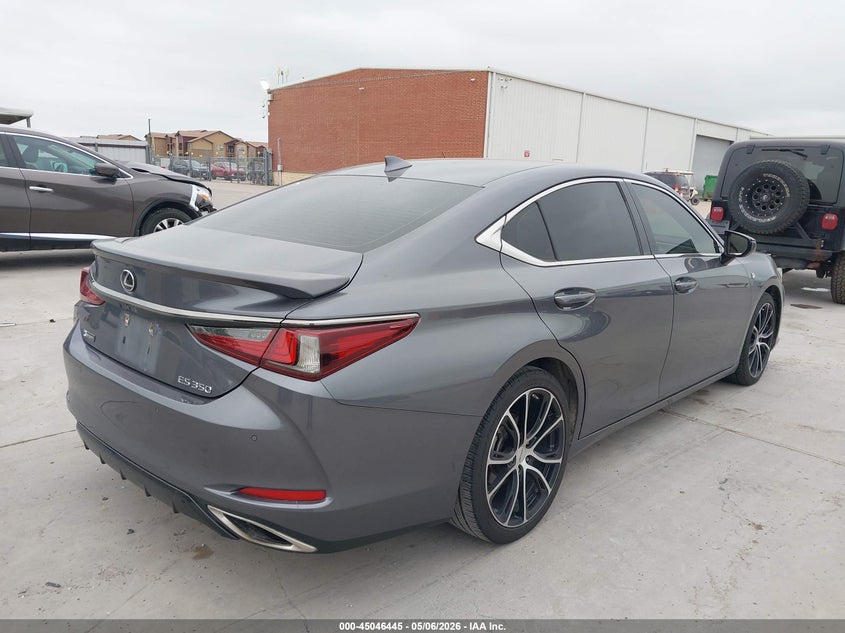 2019 Lexus ES VIN 58ABZ1B10KU042940 IAAI salvage auction — WATER/FLOOD, Salvage (Texas), sold $9,600 on 2026-07-09 (photo 4)