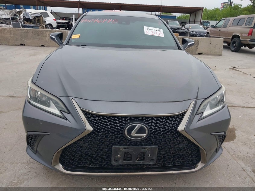2019 Lexus ES VIN 58ABZ1B10KU042940 IAAI salvage auction — WATER/FLOOD, Salvage (Texas), sold $10,250 on 2026-07-29 (photo 6)