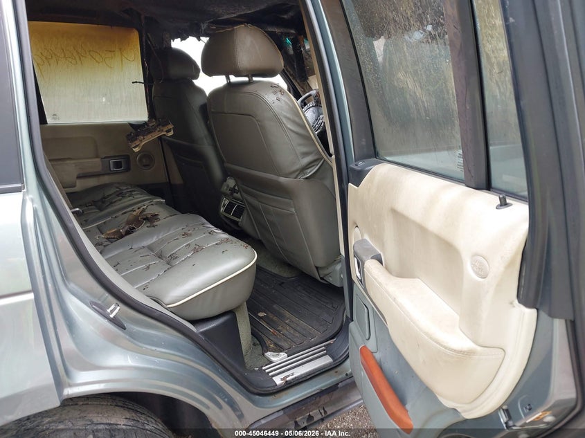 2006 Land rover RANGE ROVER VIN SALMF15426A214534 IAAI salvage auction — INTERIOR BURN, Clear (Indiana), sold $400 on 2026-07-22 (photo 8)