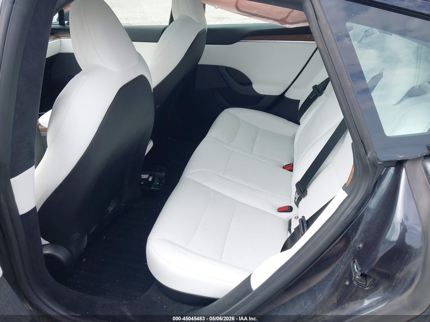 2024 Tesla Model s VIN 5YJSA1E52RF535152 IAAI salvage auction — SIDE, Salvage Title, sold $21,100 on 2026-10-22 (photo 8)