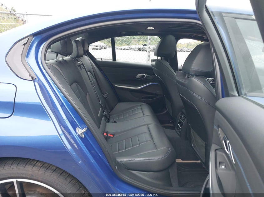 2019 BMW 3er VIN WBA5R7C57KAE82765 IAAI salvage auction — LEFT SIDE, Salvage (Idaho), sold $15,300 on 2026-07-16 (photo 8)