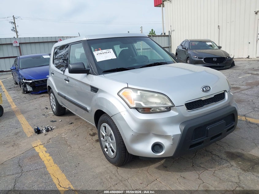 2011 Kia Soul VIN KNDJT2A13B7332488 IAAI salvage auction — THEFT, Salvage (Georgia), sold $325 on 2026-07-10 (photo 6)