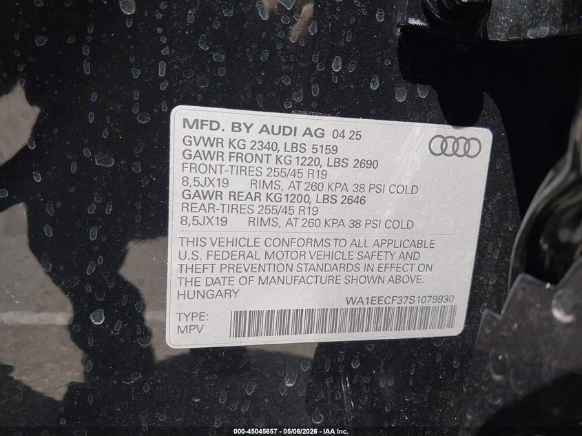 2025 Audi Q3 VIN WA1EECF37S1079930 IAAI salvage auction — REAR END, Salvage (Missouri), sold $11,800 on 2026-07-21 (photo 9)