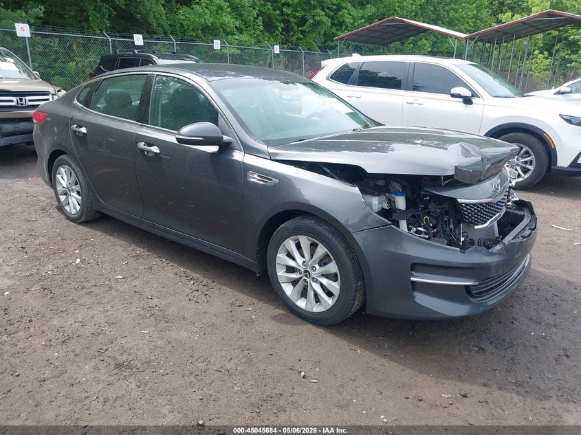 2017 Kia Optima VIN 5XXGU4L30HG142861 IAAI salvage auction — FRONT & REAR, Salvage - Greater Than 75% (Maryland), sold $1,350 on 2026-07-28 (photo 1)