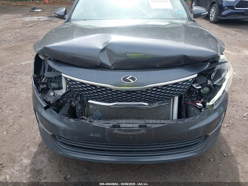 2017 Kia Optima VIN 5XXGU4L30HG142861 IAAI salvage auction — FRONT & REAR, Salvage - Greater Than 75% (Maryland), sold $1,350 on 2026-07-28 (photo 6)