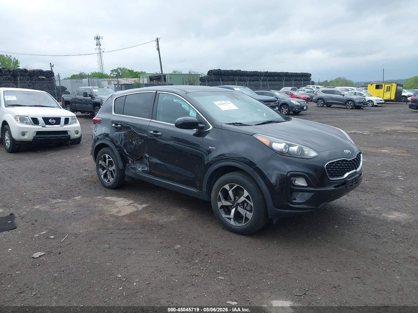 2022 Kia Sportage VIN KNDPMCAC0N7010541 IAAI salvage auction — RIGHT SIDE, Salvage Title, sold $4,450 on 2026-07-17 (photo 1)