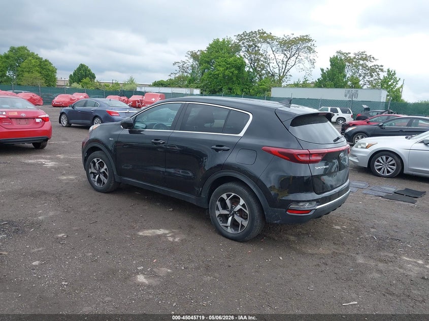 2022 Kia Sportage VIN KNDPMCAC0N7010541 IAAI salvage auction — RIGHT SIDE, Salvage Title, sold $4,450 on 2026-07-17 (photo 3)