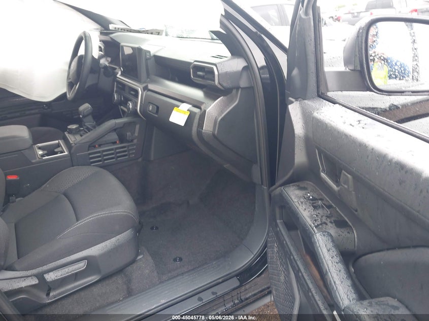 2025 Toyota 4runner VIN JTEVA5BRXS5065645 IAAI salvage auction — FRONT END, Original (Texas), sold $20,000 on 2026-07-17 (photo 5)