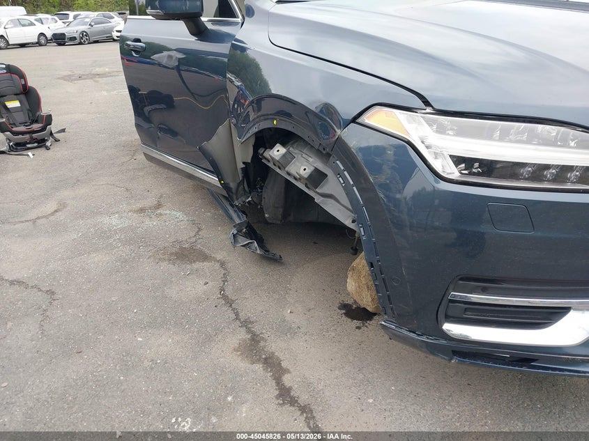 2023 Volvo Xc90 VIN YV4062PN3P1993295 IAAI salvage auction — RIGHT FRONT, Salvage (Florida), sold $5,400 on 2026-07-30 (photo 6)