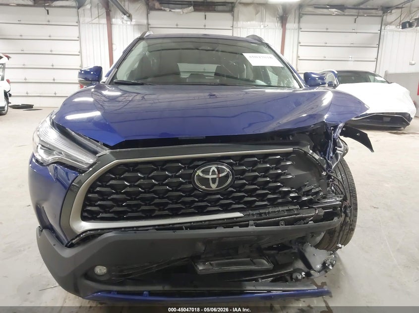 2024 Toyota Corolla cross VIN 7MUDAABG0RV114336 IAAI salvage auction — LEFT FRONT, Salvage (Iowa), sold $6,550 on 2026-07-07 (photo 6)