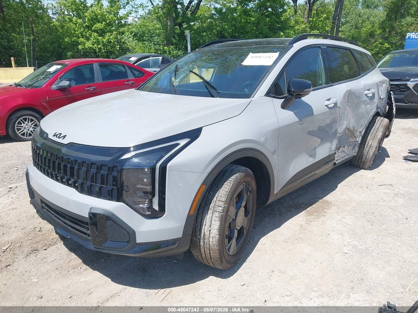 2026 Kia Sportage VIN KNDPVDDGXT7271626 IAAI salvage auction — LEFT & RIGHT, Salvage Title, sold $10,200 on 2026-07-29 (photo 2)