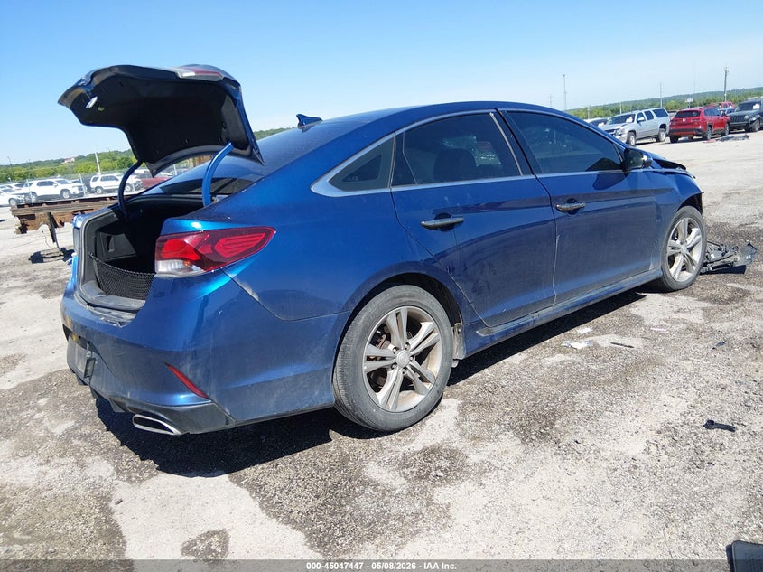 2019 Hyundai Sonata VIN 5NPE34AF2KH781360 IAAI salvage auction — SIDE, Salvage (Oklahoma), sold $550 on 2026-08-03 (photo 4)