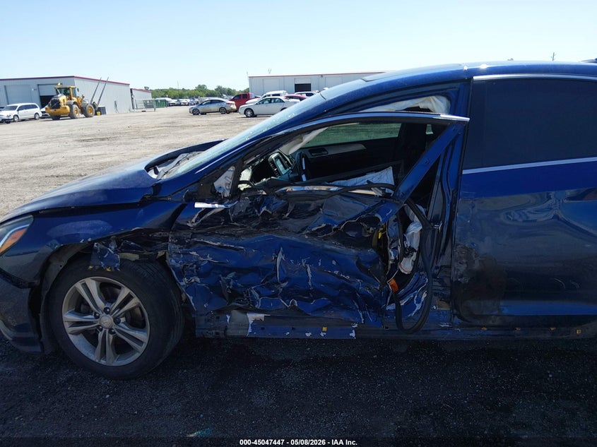 2019 Hyundai Sonata VIN 5NPE34AF2KH781360 IAAI salvage auction — SIDE, Salvage (Oklahoma), sold $550 on 2026-08-03 (photo 6)