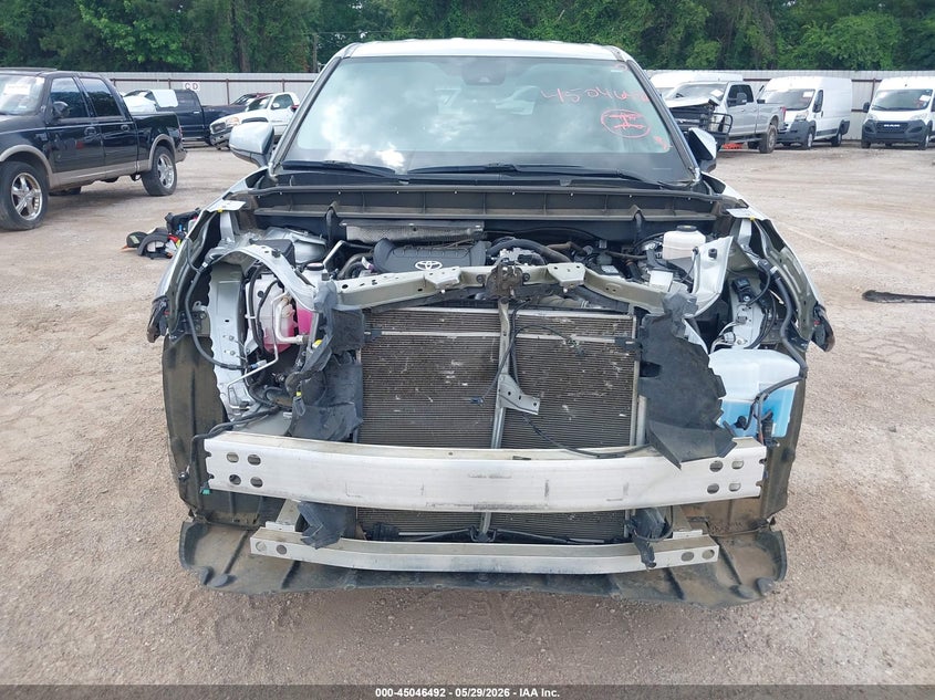 2023 Toyota Highlander VIN 5TDKDRAH3PS041283 IAAI salvage auction — FRONT END, Original (Texas), sold $13,500 on 2026-07-30 (photo 6)