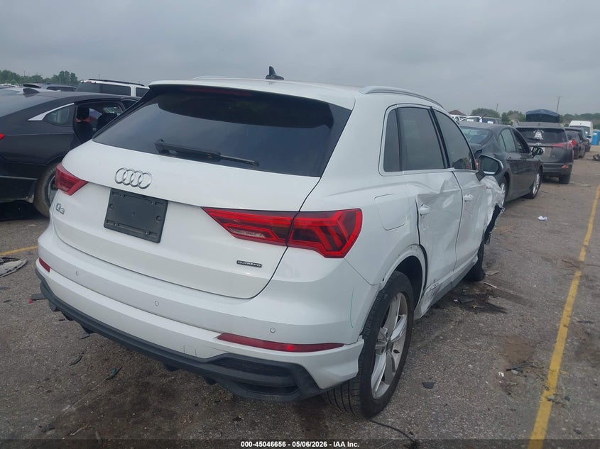 2024 Audi Q3 VIN WA1DECF37R1047971 IAAI salvage auction — RIGHT FRONT, Original (Texas), sold $8,825 on 2026-07-29 (photo 4)