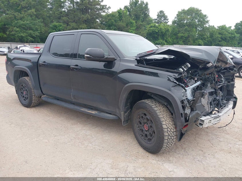 2025 Toyota Tundra VIN 5TFPC5DB2SX113599 IAAI salvage auction — FRONT END, Original (Texas), sold $27,500 on 2026-07-23 (photo 1)