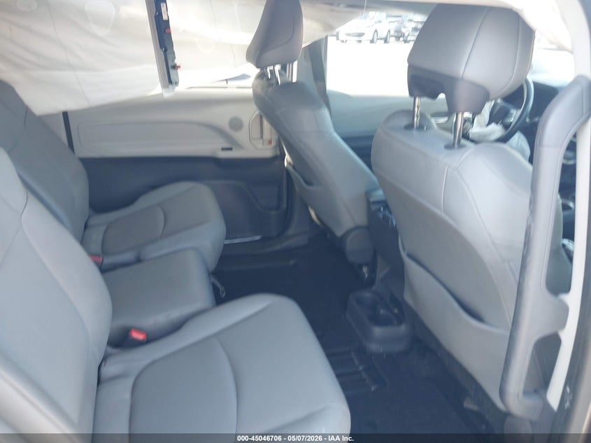 2021 Toyota Sienna VIN 5TDJRKEC7MS033380 IAAI salvage auction — FRONT END, Salvage (Arkansas), sold $13,550 on 2026-07-20 (photo 8)