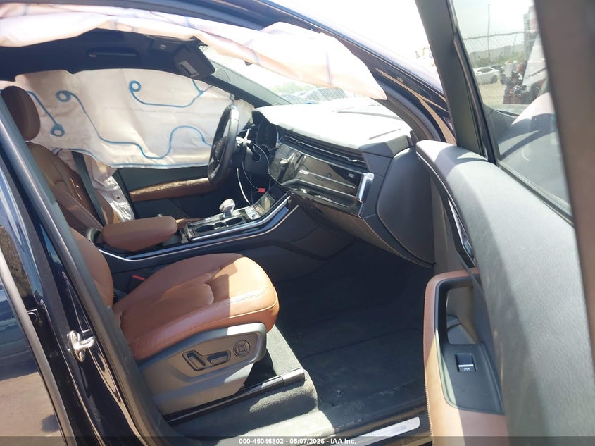 2022 Audi Q7 VIN WA1VXBF7XND008005 IAAI salvage auction — LEFT SIDE, Salvage Title, sold $17,700 on 2026-07-21 (photo 5)