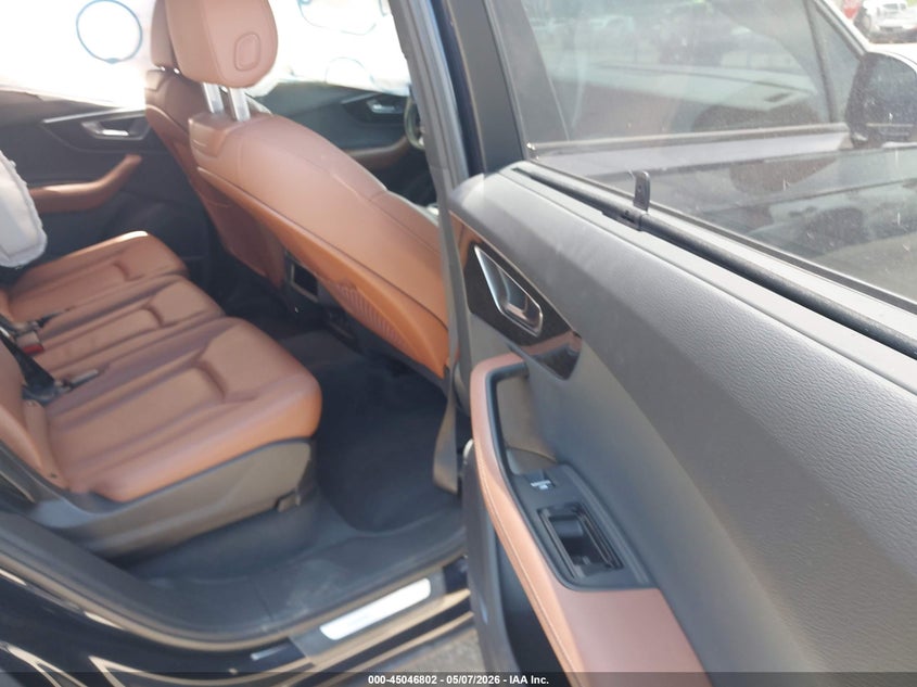 2022 Audi Q7 VIN WA1VXBF7XND008005 IAAI salvage auction — LEFT SIDE, Salvage Title, sold $17,700 on 2026-07-21 (photo 8)