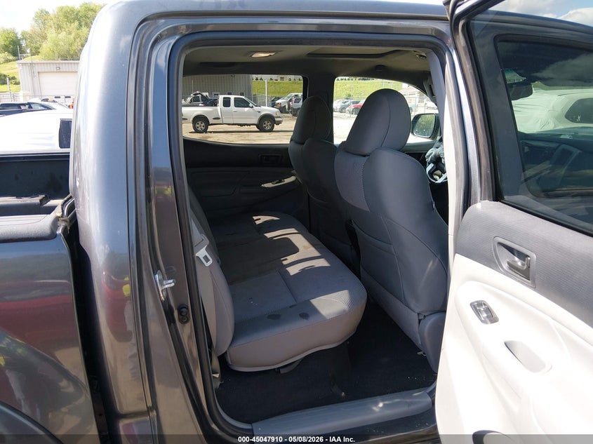 2013 Toyota Tacoma VIN 5TFLU4EN9DX049160 IAAI salvage auction — FRONT END, Salvage (West Virginia), sold $5,900 on 2026-07-16 (photo 8)