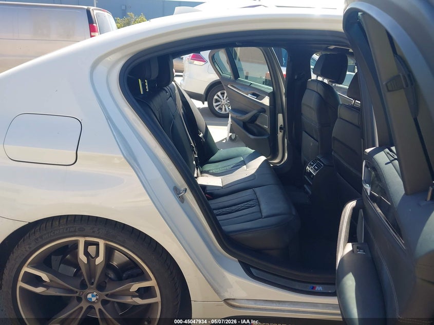 2018 BMW 5er VIN WBAJB9C56JB286983 IAAI salvage auction — FRONT END, Salvage (California), sold $12,275 on 2026-07-13 (photo 8)