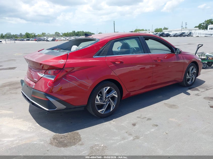 2025 Hyundai Elantra VIN KMHLP4DG4SU065285 IAAI salvage auction — REAR END, Rebuildable (Florida), sold $8,100 on 2026-07-29 (photo 4)