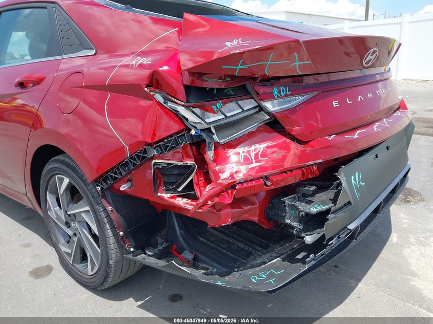 2025 Hyundai Elantra VIN KMHLP4DG4SU065285 IAAI salvage auction — REAR END, Rebuildable (Florida), sold $8,100 on 2026-07-29 (photo 6)