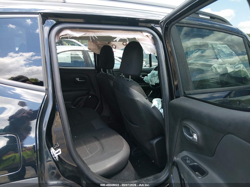 2017 Jeep Renegade VIN ZACCJBBB0HPG57164 IAAI salvage auction — FRONT END, Salvage (West Virginia), sold $575 on 2026-07-09 (photo 8)