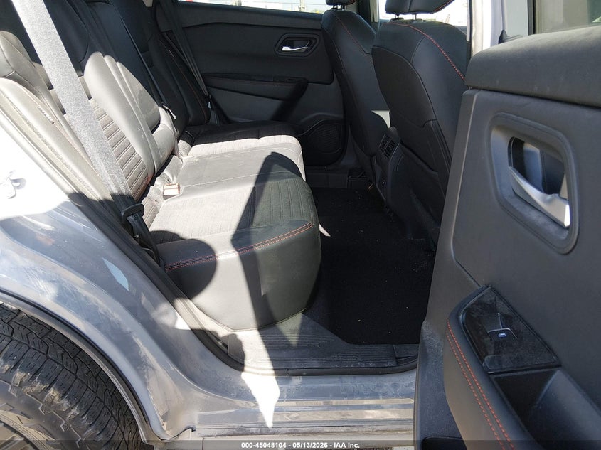 2025 Nissan Rogue VIN 5N1BT3BB0SC806899 IAAI salvage auction — ROOF, Salvage Title, sold $9,500 on 2026-07-30 (photo 8)